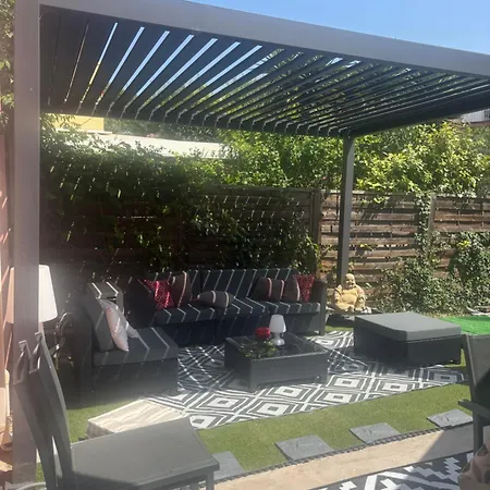 Διαμέρισμα Havre De Paix Avec Jardin Et Terrasse *