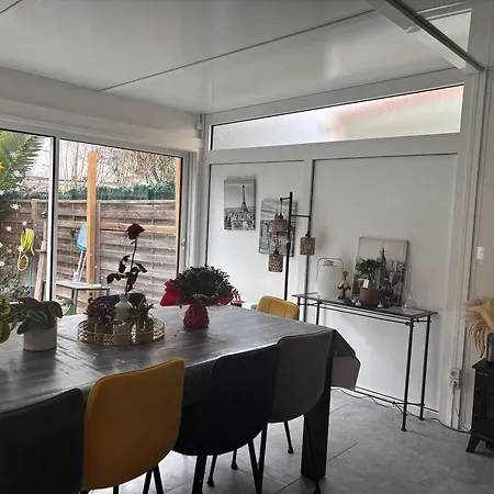 Havre De Paix Avec Jardin Et Terrasse Lattes